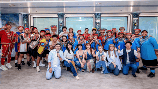 AI一键分配声部+两岸即兴合唱！徐汇滨江游轮音乐会火了