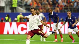 世界杯-亚马尔造点奥亚萨瓦尔罚中 西班牙半场1-0法国