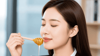 三伏天喝蜂蜜别乱配 这两组饮品能消暑清热 两种搭配千万别碰