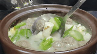 胃口不佳别发愁 试试这款山药佛手瓜牛肉丸炖菜 快手又鲜浓