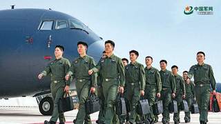 空军航空兵某团官兵与“鲲鹏”同行的成长足迹