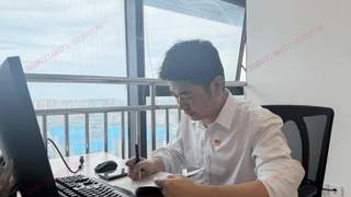 党旗领航金融路 活水润泽实体兴—平安融易以党员先锋服务擦亮平安“服务年”底色