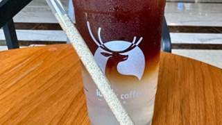 茶咖内卷新招频出！拼杯具拼吸管成品牌获客新玩法