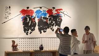 “兵心墨语·致敬八一”军旅书画展亮相长春双阳 创新展区凸显军旅艺术新表达