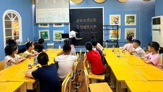 黑龙江省博物馆百年建筑课启动 孩子探究文脉绘制建筑全景