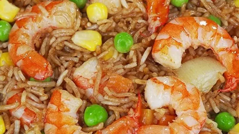 懒人一锅出焖饭有菜有肉米香四溢