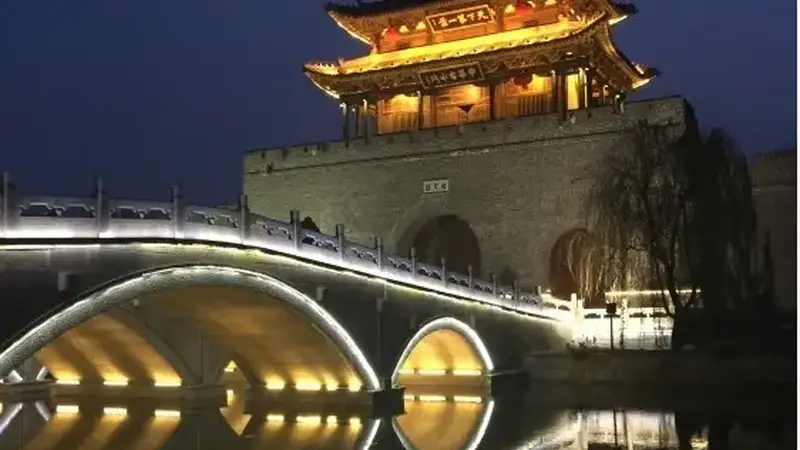 泰安至草原旅行社推出多时段主题游 服务适配大众需求