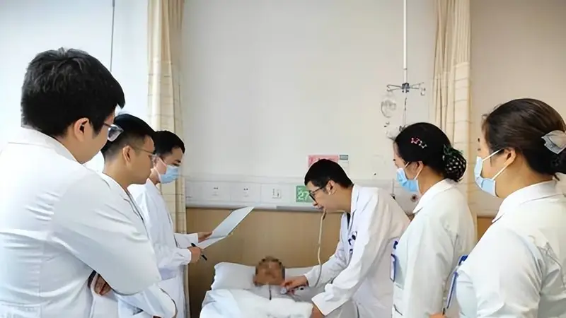 临床医学位次集体跳水 从清北到地方院校全线溃败