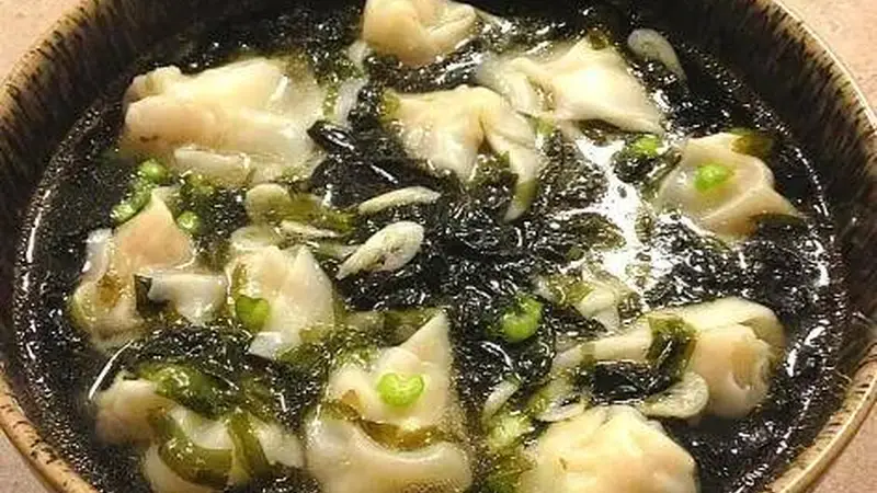 馄饨汤底调法有讲究 加这几样比饭店香