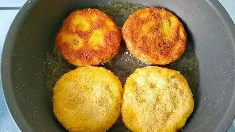 入秋尝鲜：南瓜季吃这口外酥内软的煎饼，加料红豆沙超香