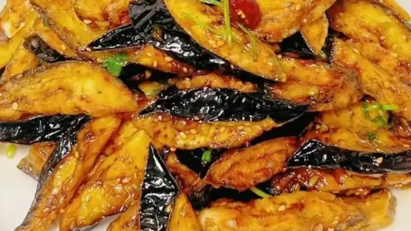 家庭版风味茄子做法快掌握 外酥里嫩酸甜微辣超下饭