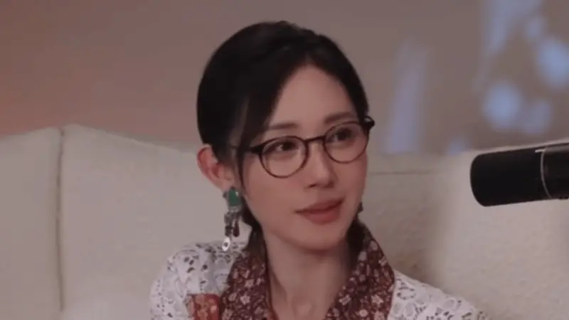 朱洁静自曝患癌确诊经历 前男友发现胸口异常劝其就医