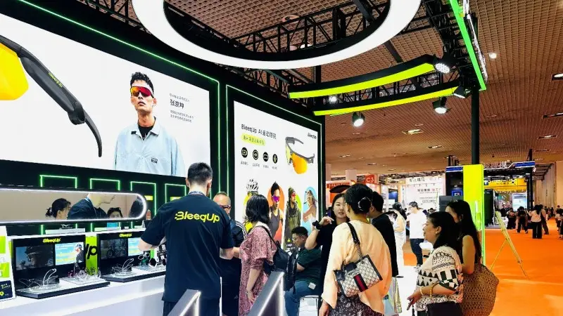 当AI眼镜首次纳入国家补贴，厦门国际眼镜展成了谁的竞技场