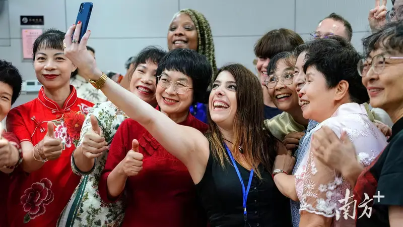 广东暑期文化避暑掀热潮 广州图书馆推出80余场阅读活动