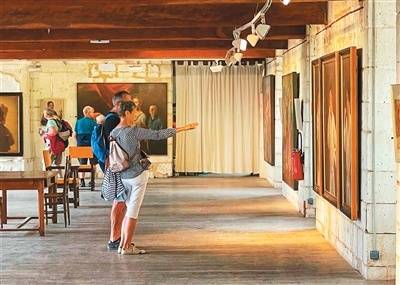庞茂琨法国系列画展举办