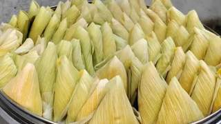 一口玉米粑粑，咬下腾冲盛夏的清甜烟火