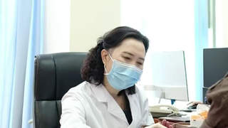 安海燕医生提醒：控糖别碰饮食三大误区 不吃主食反致酮症更危险