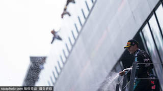 F1奥地利大奖赛正赛:拉塞尔夺冠