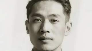 1930年，地下党员傅有智被捕，敌人把他带到了海滩，连开5枪，枪枪命中，谁知，等敌人走后，傅有智却被雨水打醒了！傅有智当时只有19岁，是厦门赤色总工会的执行委员。1930年那场狂风暴雨的海边夜，险些成为傅有智最后的归宿。这个厦门赤色总工会年仅19岁的执行委员，被捕之后，敌人不留情面，五...