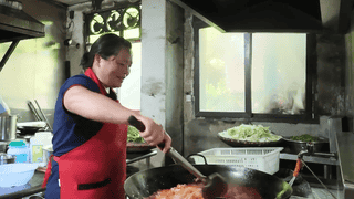 清凉包鸾“热”起来！乡村避暑游释放夏日消费活力