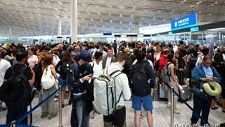 欧洲热浪催生“避暑旅行”潮，中国免签政策吸引游客纷至沓来