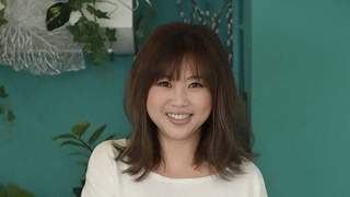 60岁香港知名演员梅小惠全素颜出镜 情伤致未嫁 前男友曾伟权因肺癌病逝