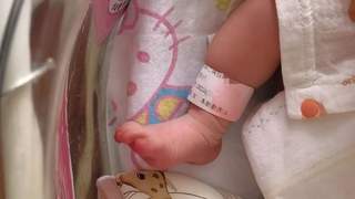 广东清远两女子错位人生引关注 医疗机构科普新生儿身份核验细节