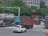 烈日当空,长沙一车横在道路中央绿化带中,司机双目紧闭、意识全无;路过的民警“多看一眼”,救下昏迷司机;网友:不愧是刑侦出身,点赞
