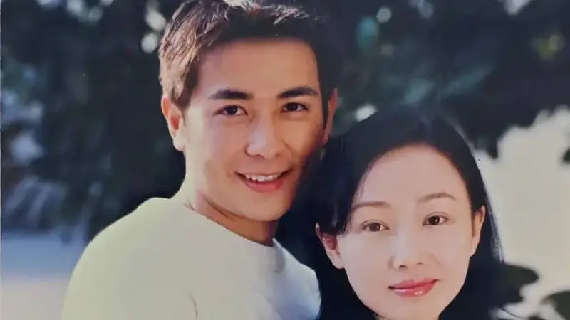 保剑锋方发声明:与黄慧颐曾有过婚姻关系,双方自愿协议离婚