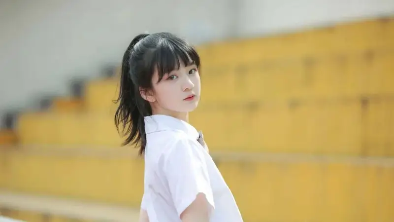 静谧的午后,静静的杯中