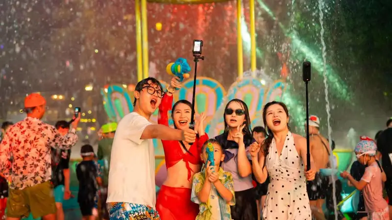 来深过暑假:59天夏浪民族狂欢正式开启 深圳锦绣中华打造湾区夏日狂欢新地标
