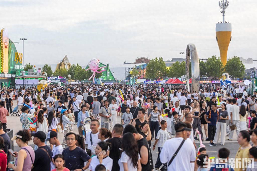 为期30天，入园时间延至24点！今年啤酒节西海岸会场亮点纷呈