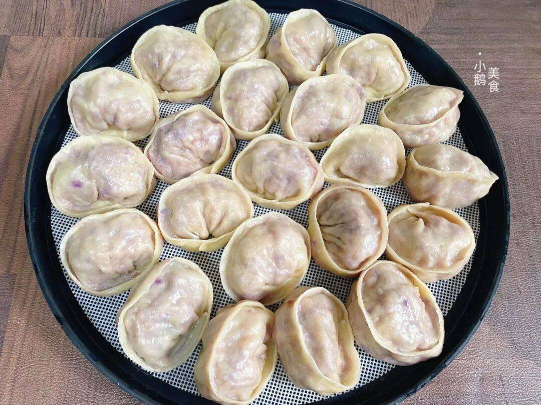 夏天包饺子，这菜调馅太好吃了，清爽又低脂，天热包蒸饺比包水饺更简单省事