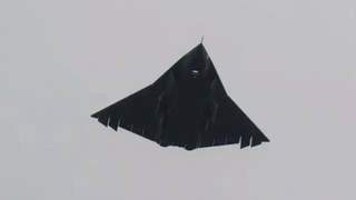 解放军终于官宣六代机,一个镜头信息量极大,服役来得或比预期早