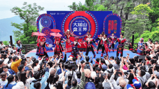 不用爬山也能览山海 懒人文旅经济撬动百亿新赛道
