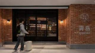 被00后住爆的青旅，来抢经济型酒店的饭碗了