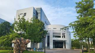 华东师大新增计算语言学专业,培养AI时代“双语人才”