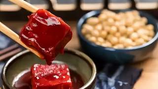 中国腐乳和日本纳豆，谁更优秀？老人常吃腐乳，身体会有啥改变？