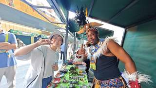 不用远行逛遍世界！金融街异域风情嘉年华火热开摊