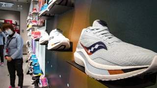 特步任命丁佳敏掌舵 索康尼获品牌增长重任