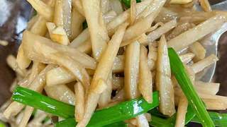 莲藕大量上市 三款家常做法鲜香味美 清爽下饭还能润养身体