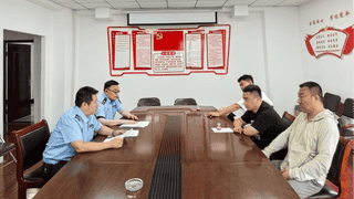 丹东文化执法队约谈涉险旅行社 严抓旅游包车安全整改