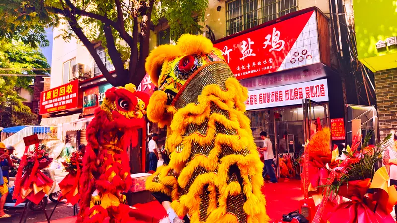 柳州的食客也能吃上岭头凰竹盐鸡了