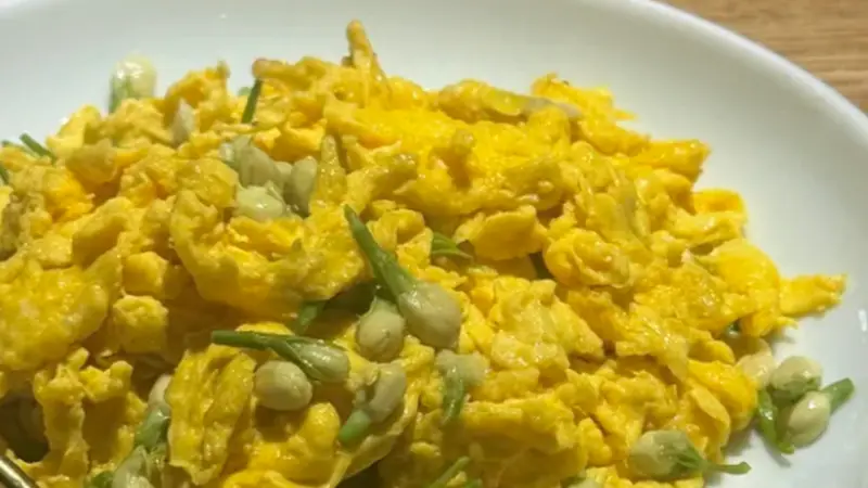 含苞入馔!手把手教你做地道云南茉莉花炒蛋