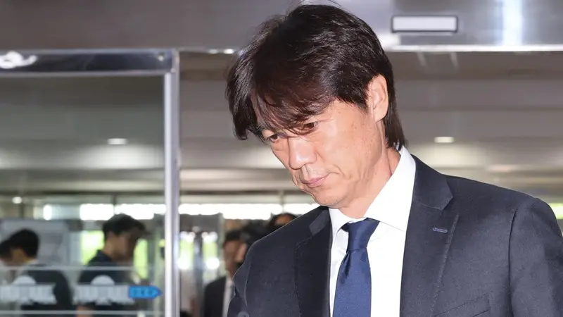 洪明甫出席韩国国会听证会 否认选帅程序涉腐败