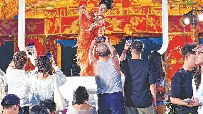 国风花灯越夜越美,园博苑沉浸式焕新迎客