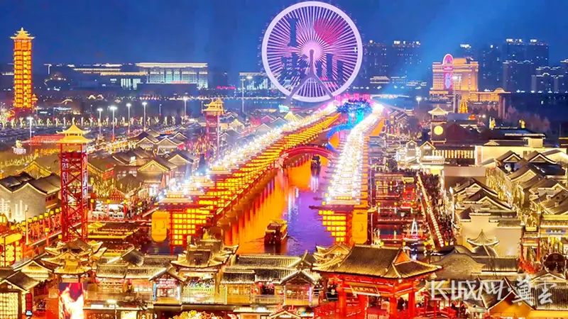 截至7月末河头老街2026年游客量破600万 暑期演艺活动引流成效显著