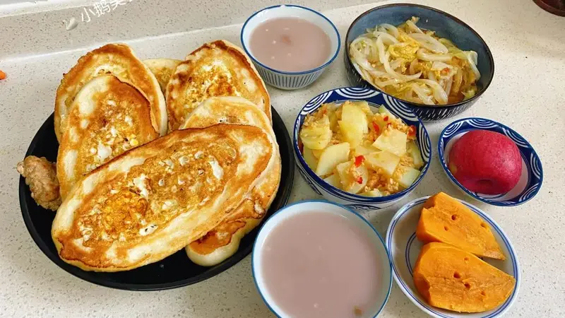 20分钟搞定早餐！一饼配两菜一汤 省事又营养