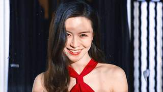 “妻子在试衣间失踪,多年后丈夫在畸形秀上认出了她,此时妻子已经被做成了人彘,真实事件改编”#消失的她看得太爽了 #电影消失的她 #消失的她好适合结伴