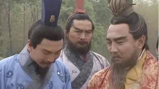 原创为什么曹丕只活了40岁，看看曹操死后，他都做了什么？色是刮骨刀